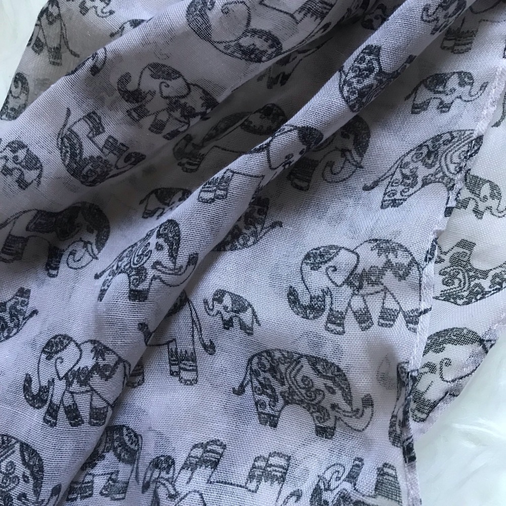 Elephant Infinity Scarf - Picture 2 of 2